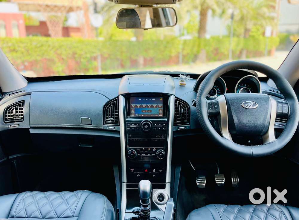 Mahindra Xuv500 W11 Option, 2019, Diesel