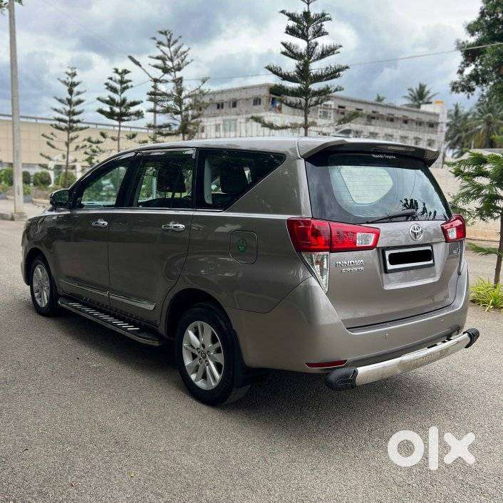 Toyota Innova Crysta 2.8z Automatic, 2017, Diesel