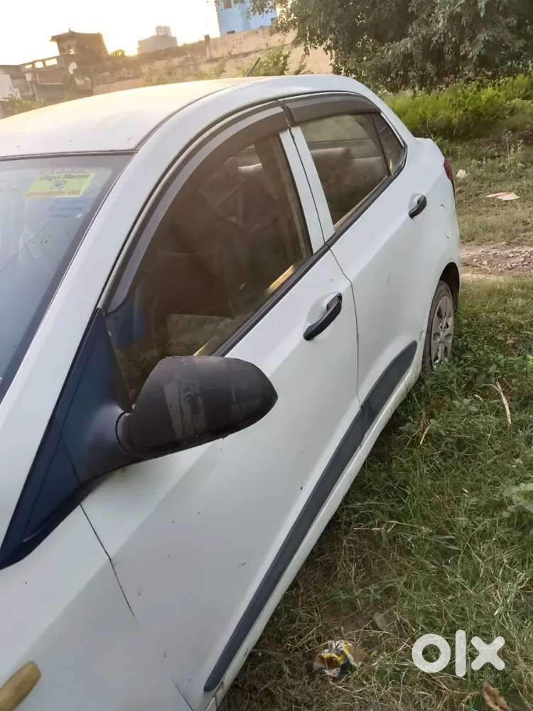 Hyundai Xcent 1.2 Petrol 2016
