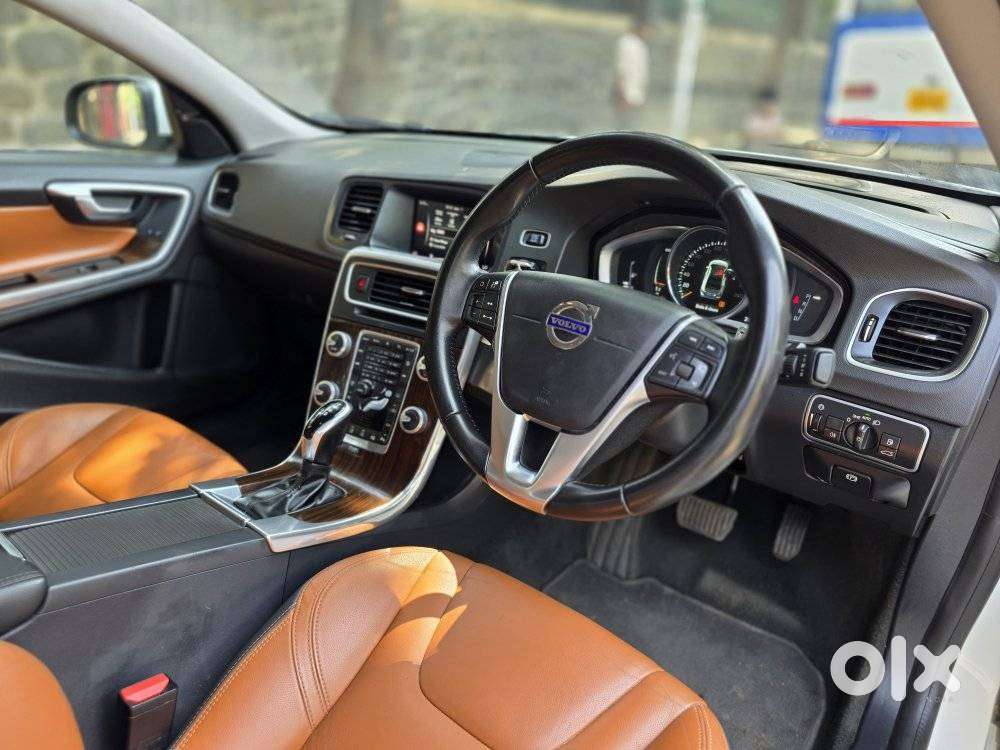 Volvo S60 D4 R-design, 2019, Diesel