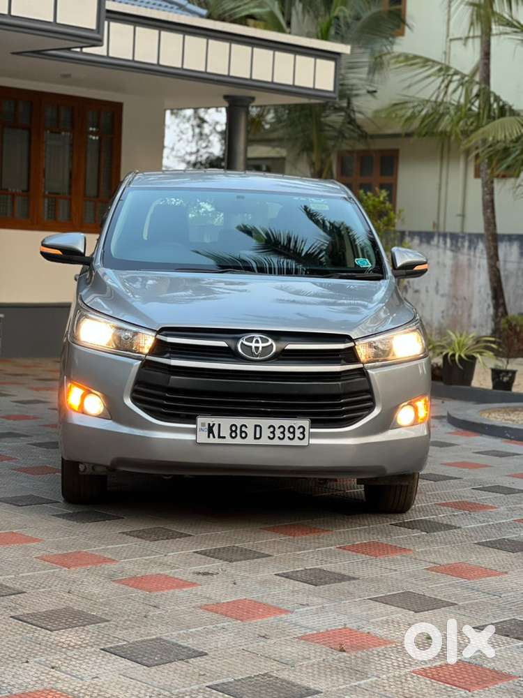 Toyota Innova Crysta 2016 Diesel Manual