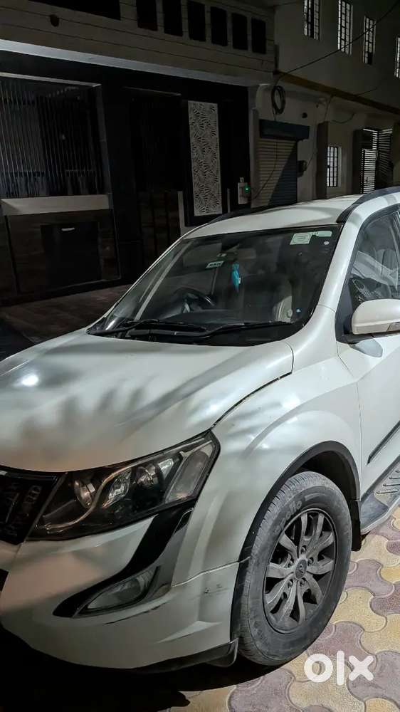 Mahindra Xuv500 2015 Diesel 115000 Km Driven