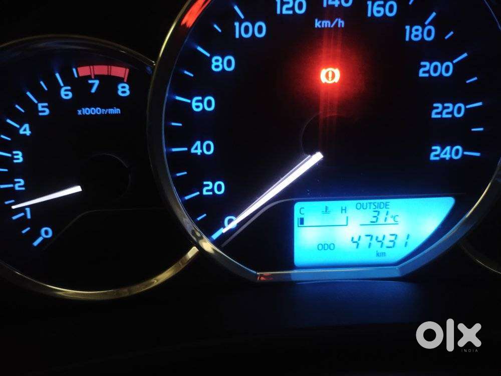 Toyota Corolla Altis Js Mt, 2014, Petrol