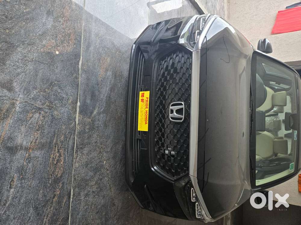 (a Little Negotiable, Not Too Much) Honda Amaze 3rd Gen Zx Cvt - Black