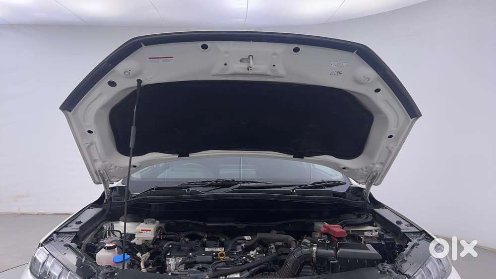Maruti Suzuki Grand Vitara 1.5 Alpha Plus Intelligent Hybrid Ecvt, 2..