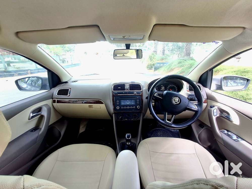 Skoda Rapid 1.5 Tdi Ambition Plus, 2015, Diesel