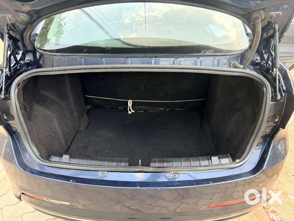 Tata Tigor Petrol 2021