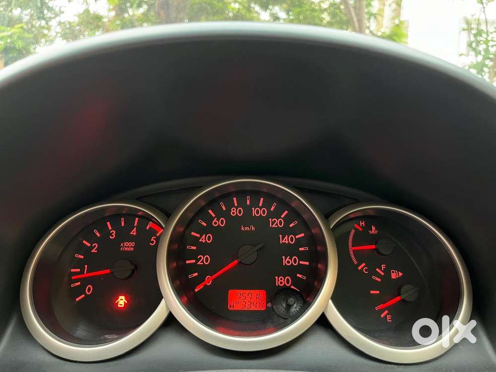 Ford Endeavour 2.5l 4x2 Mt, 2011, Diesel