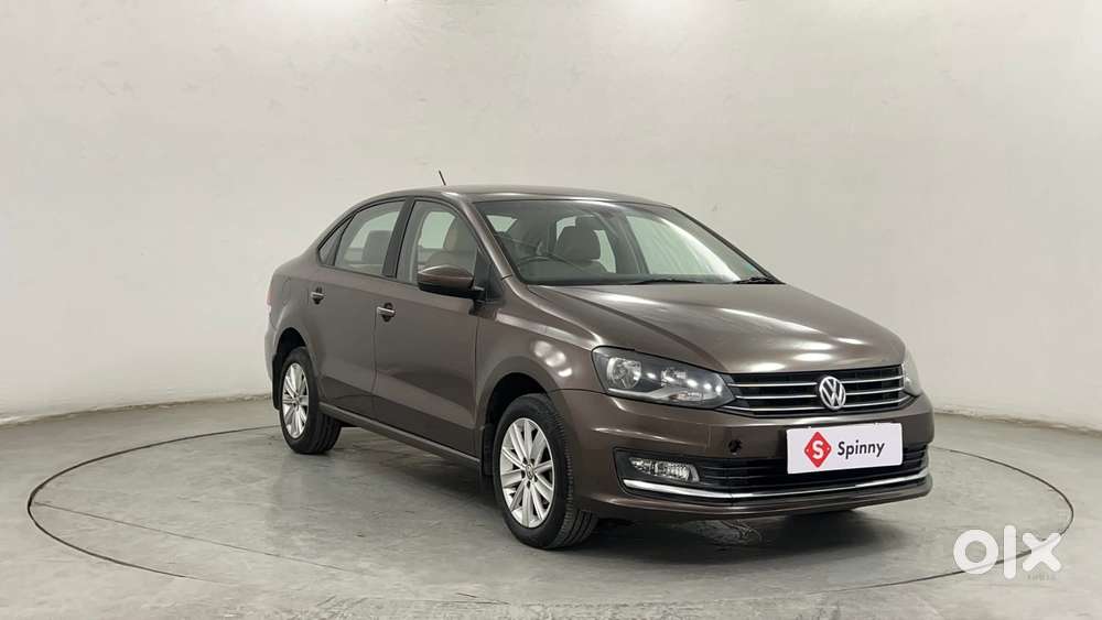 Volkswagen Vento 1.2 Tsi Highline At, 2016, Petrol