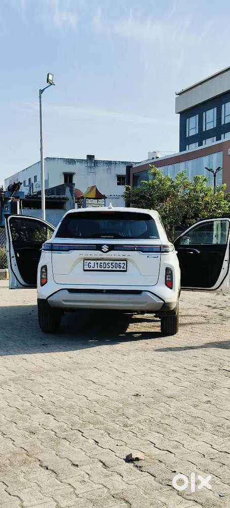 Maruti Suzuki Grand Vitara 2024 Petrol Good Condition