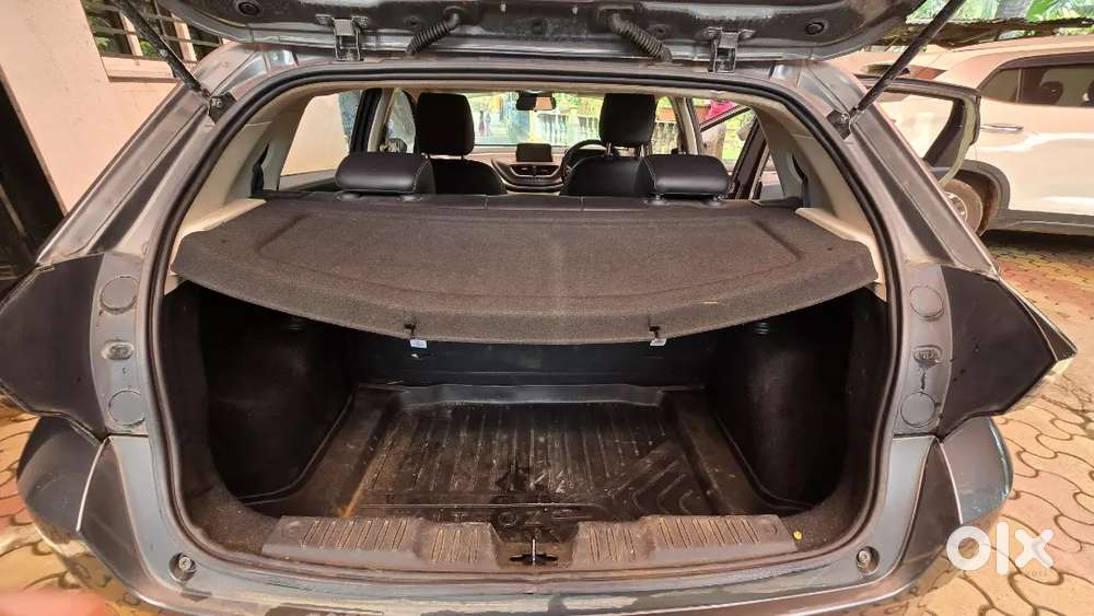 Tata Altroz 2022 Diesel Well Maintained