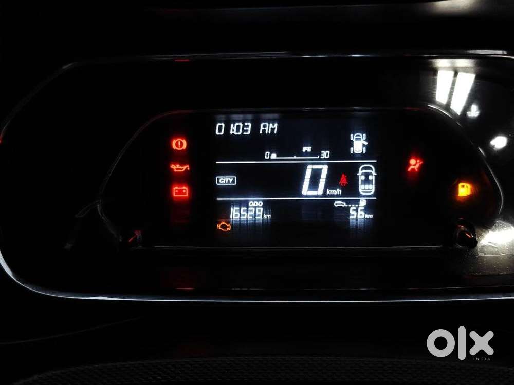 Tata Nexon Smart Plus S 1.2 Revotron Petrol 5 Mt, 2024, Petrol