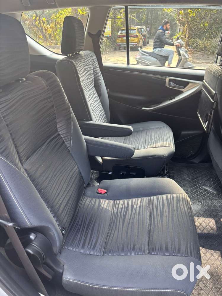 Toyota Innova Crysta 2.4 V 7 Str, 2018, Diesel