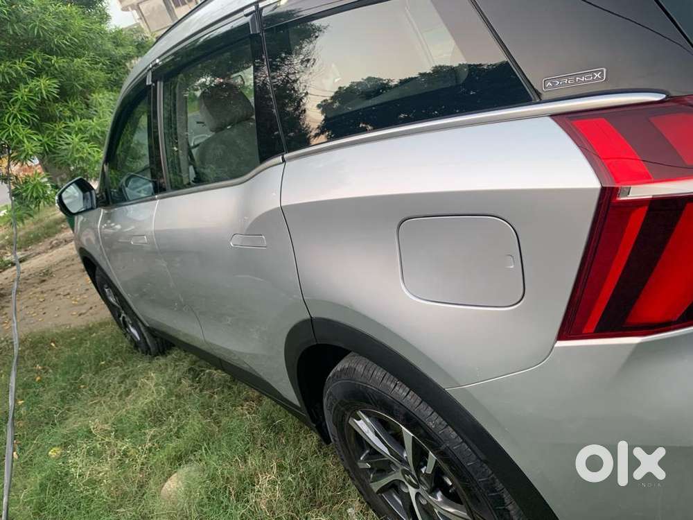 Mahindra Xuv700 2021 Diesel Well Maintained