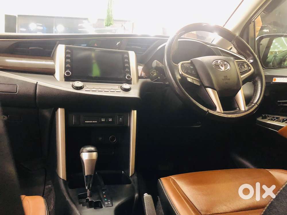 Toyota Innova Crysta 2.8z Automatic, 2021, Diesel