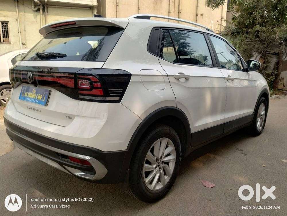 Volkswagen Taigun 1.0 Tsi Highline At, 2022, Petrol