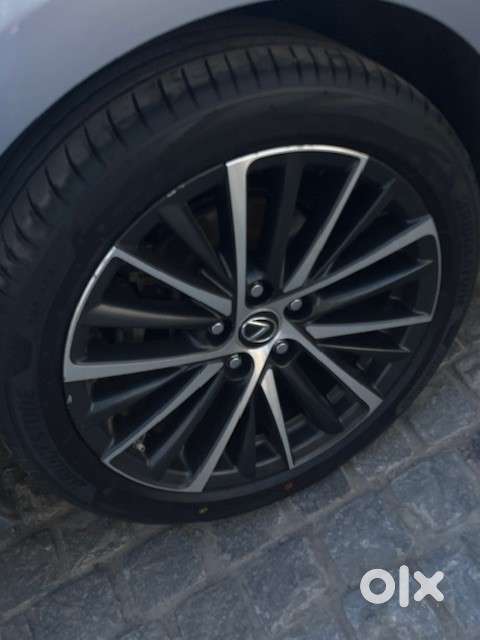 Lexus Es 300h Luxury, 2024, Petrol