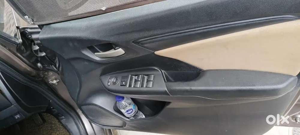 Honda Jazz 1.5 V 2016