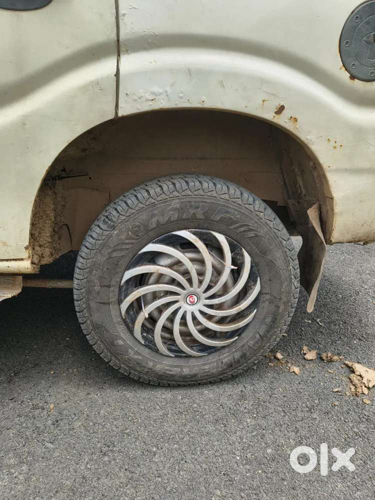 Mahindra Scorpio Classic 2012, 4 Mrf Seal Tyres