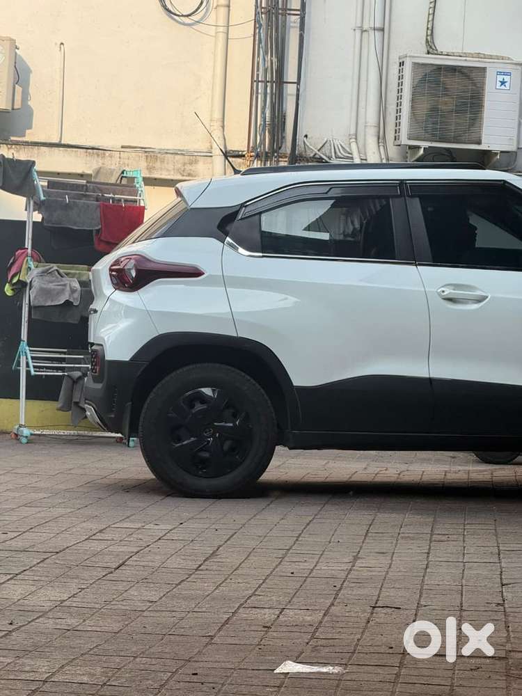 Tata Punch Petrol 2025