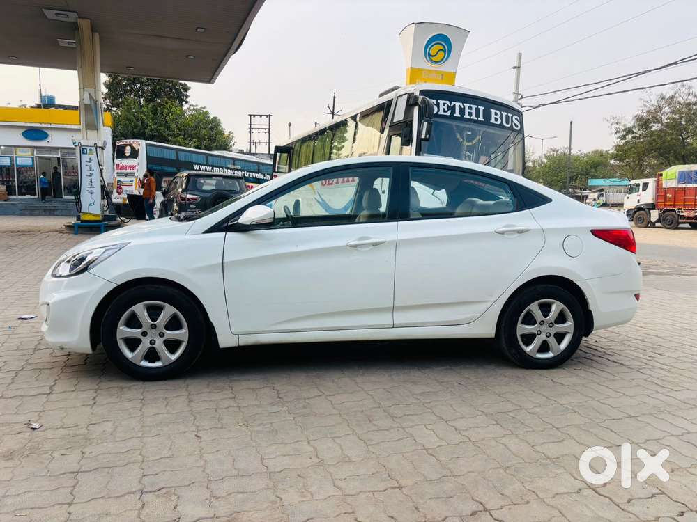 Hyundai Verna, 2011, Petrol