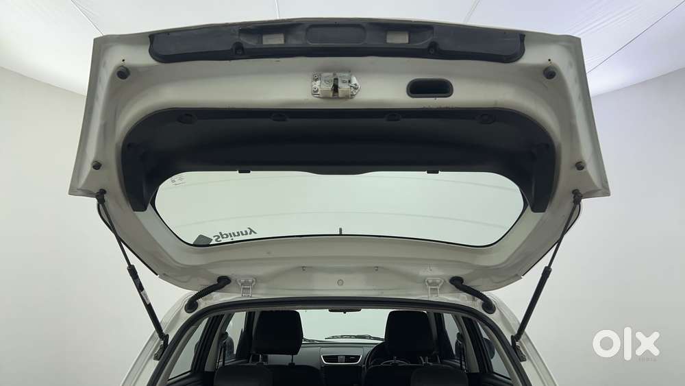 Maruti Suzuki Swift Vvt Vxi, 2013, Petrol