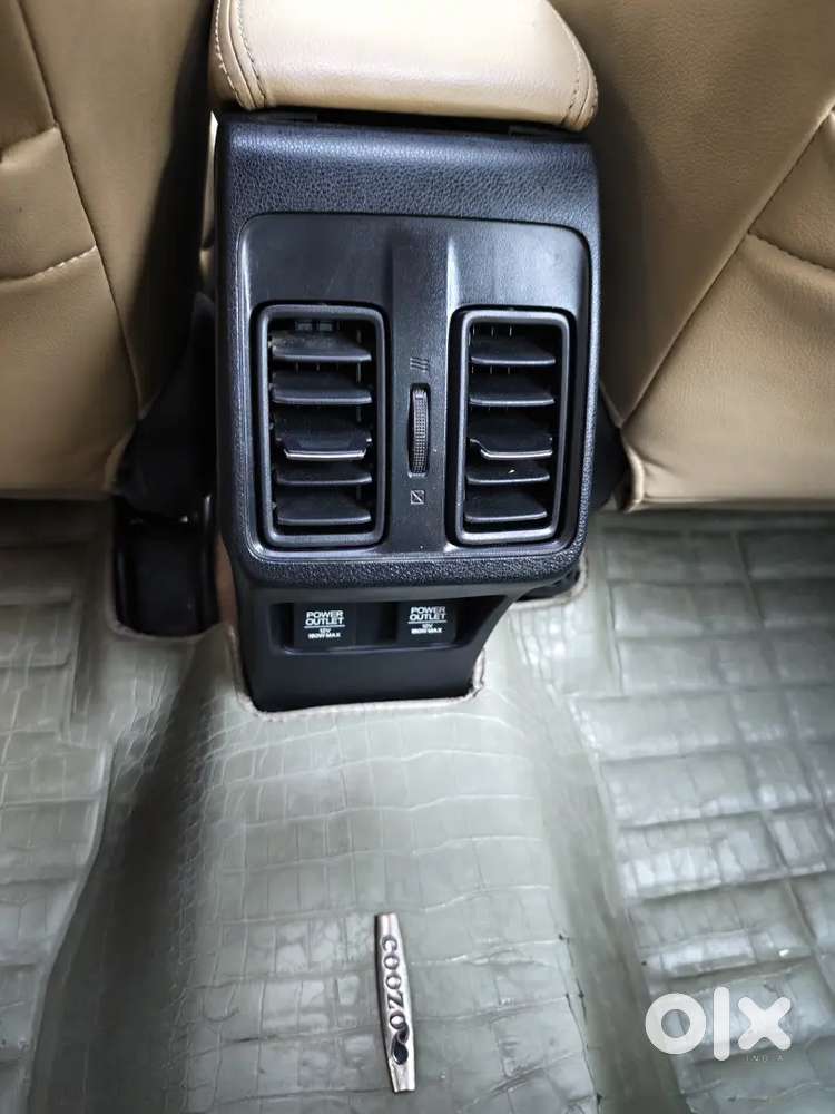 Honda City Vx 2017 Petrol Sunroof Automatic