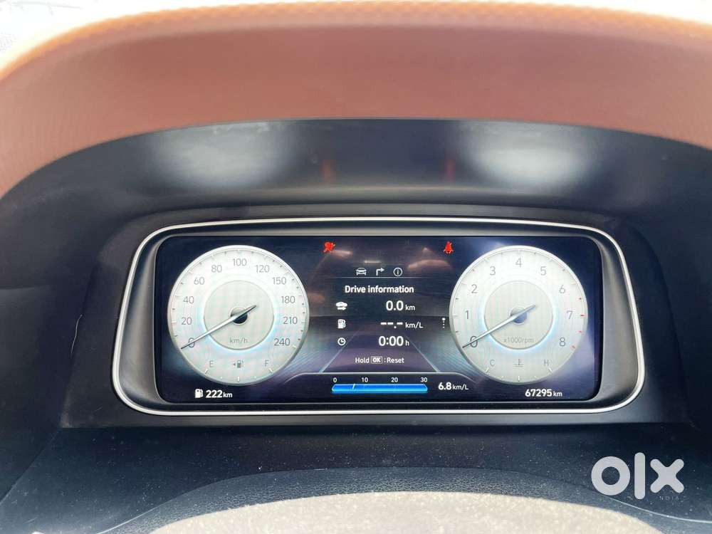 Hyundai Alcazar 2.0 Signature (o) Petrol At 6 Str, 2021, Petrol