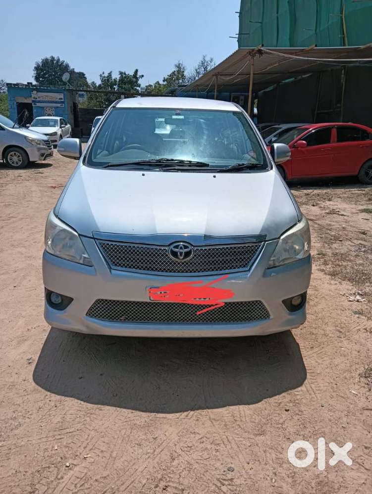Toyota Innova 2.5 V 7 Str, 2012, Diesel