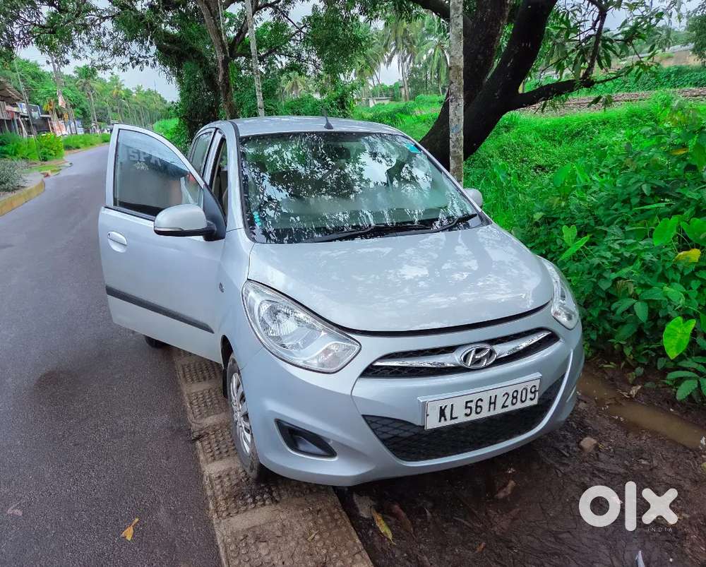 Hyundai I10 Sportz Petrol Manual 2014 Company Service Only