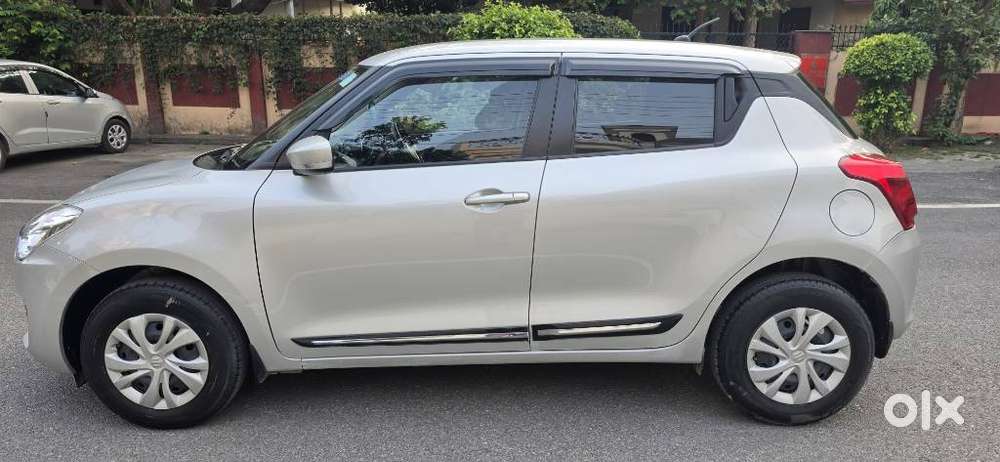 Maruti Suzuki Swift Vxi Optional, 2024, Petrol