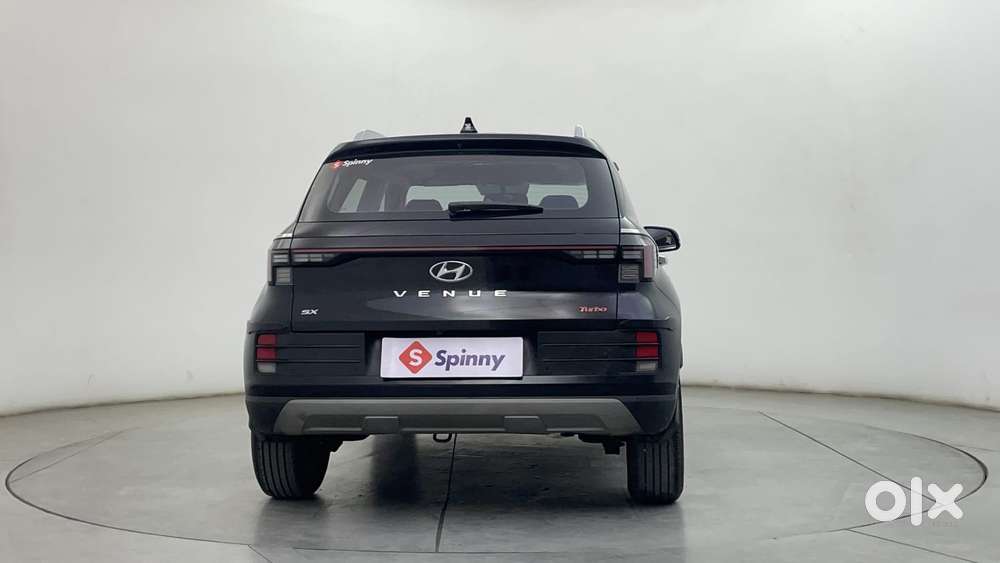 Hyundai Venue 1.0 Sx (o) Turbo Dct, 2023, Petrol