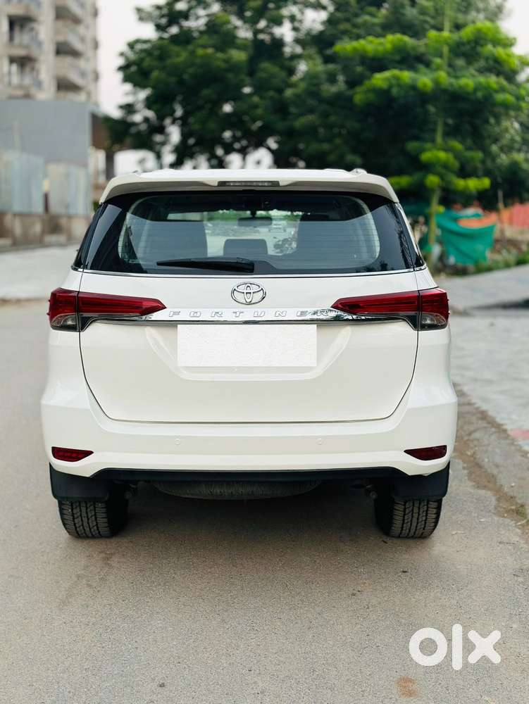 Toyota Fortuner 4x2 At 2.8 Diesel, 2019, Diesel