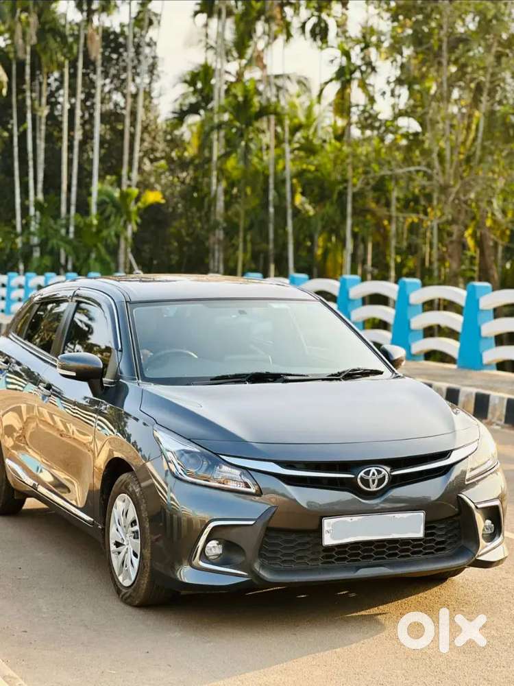 Toyota Glanza 2024 Petrol Well Maintained
