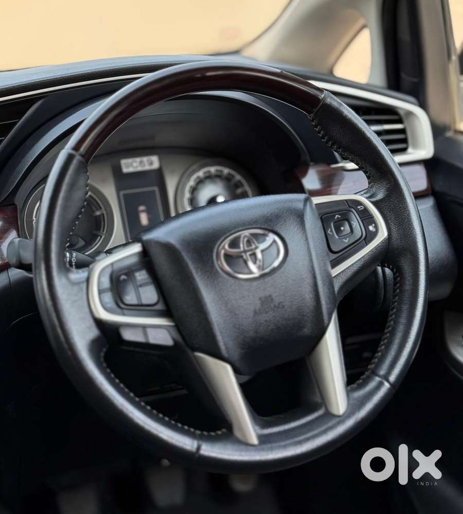 Toyota Innova Crysta 2.4 V, 2018, Diesel