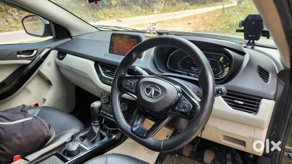 Tata Nexon 2022 Diesel Well Maintained