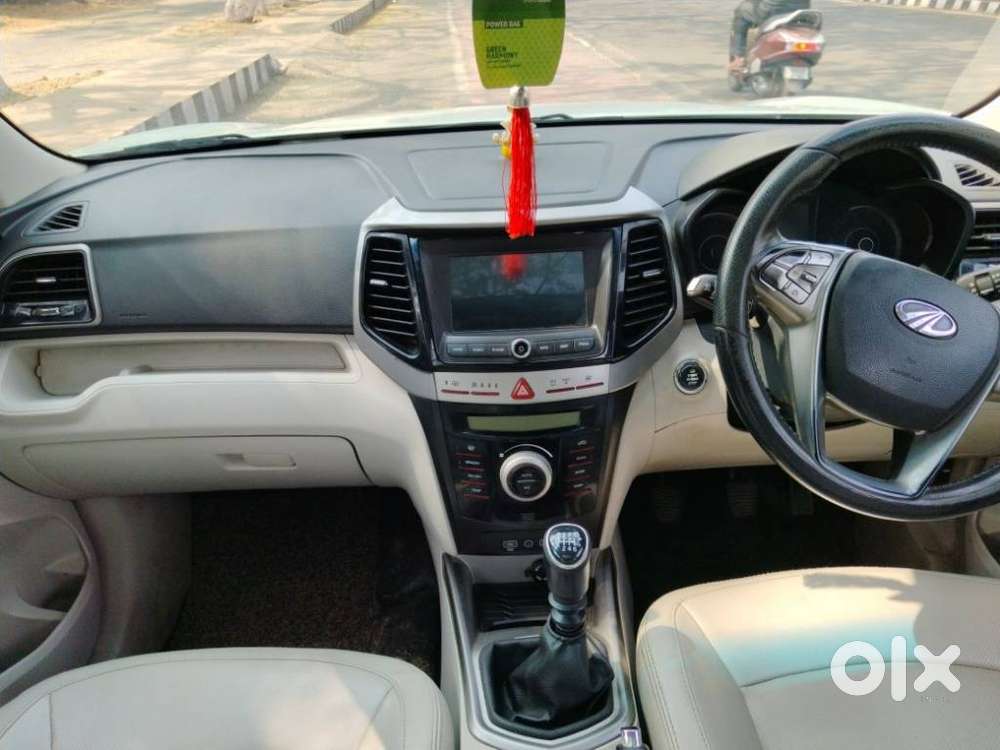 Mahindra Xuv300 W8 1.5 Diesel Dual Tone, 2021, Diesel