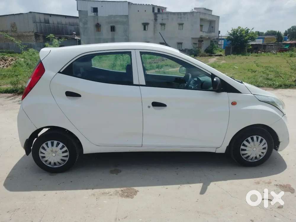 Hyundai Eon 2013 Petrol Well Maintained