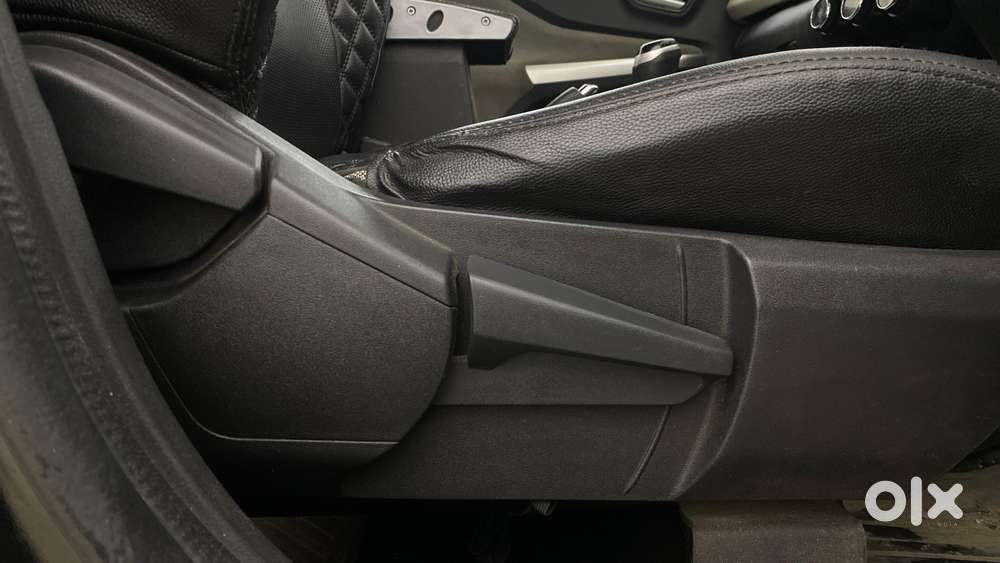 Nissan Magnite 1.0 Xv, 2021, Petrol