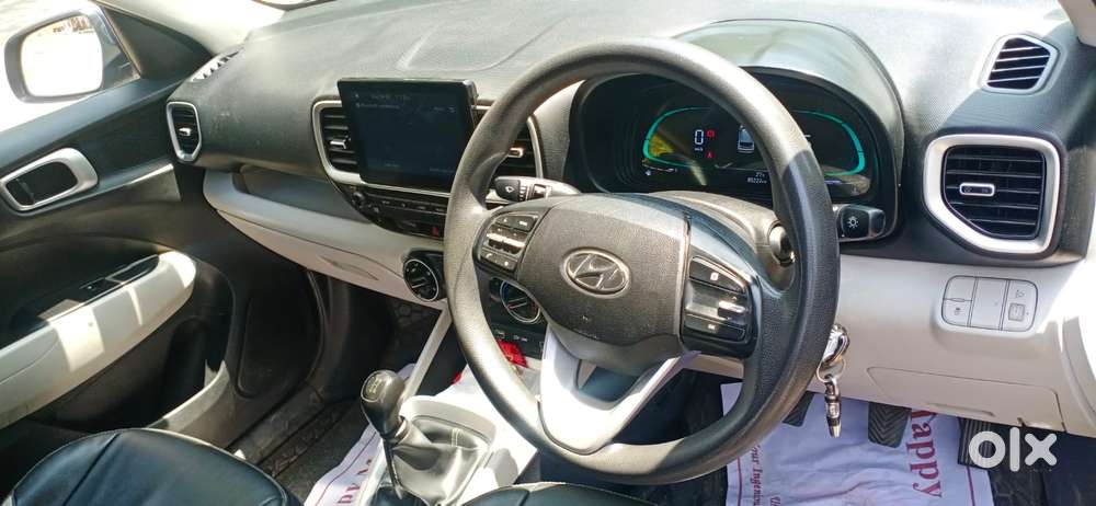 Hyundai Venue S Plus Mt 1.2 Kappa, 2022, Petrol