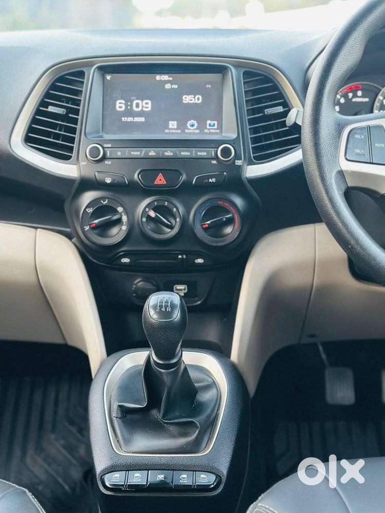 Hyundai Santro Asta, 2018, Petrol