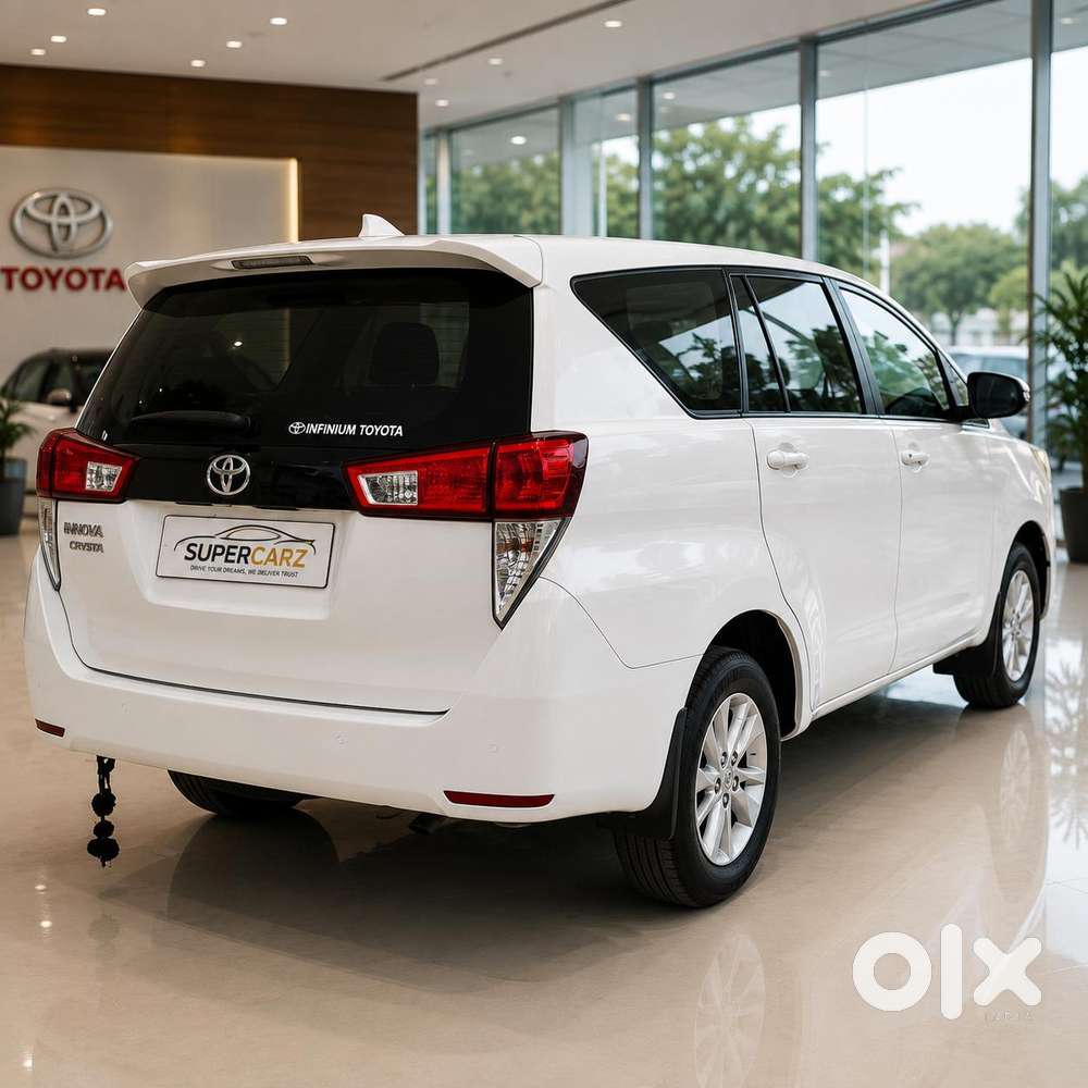 Toyota Innova Crysta [2020-ongoing] 2.4 Gx 7 Str, 2023, Diesel