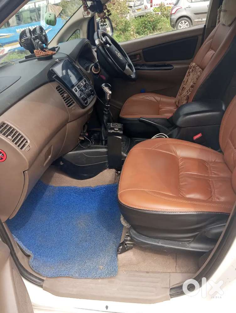 Toyota Innova 2015 Diesel Manual Car