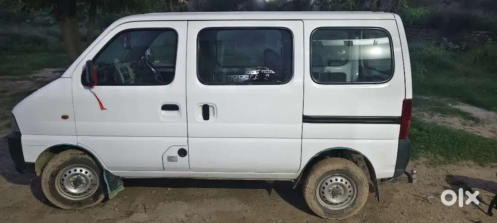 Maruti Suzuki Eeco 2025 Cng & Hybrids 37000 Km Driven