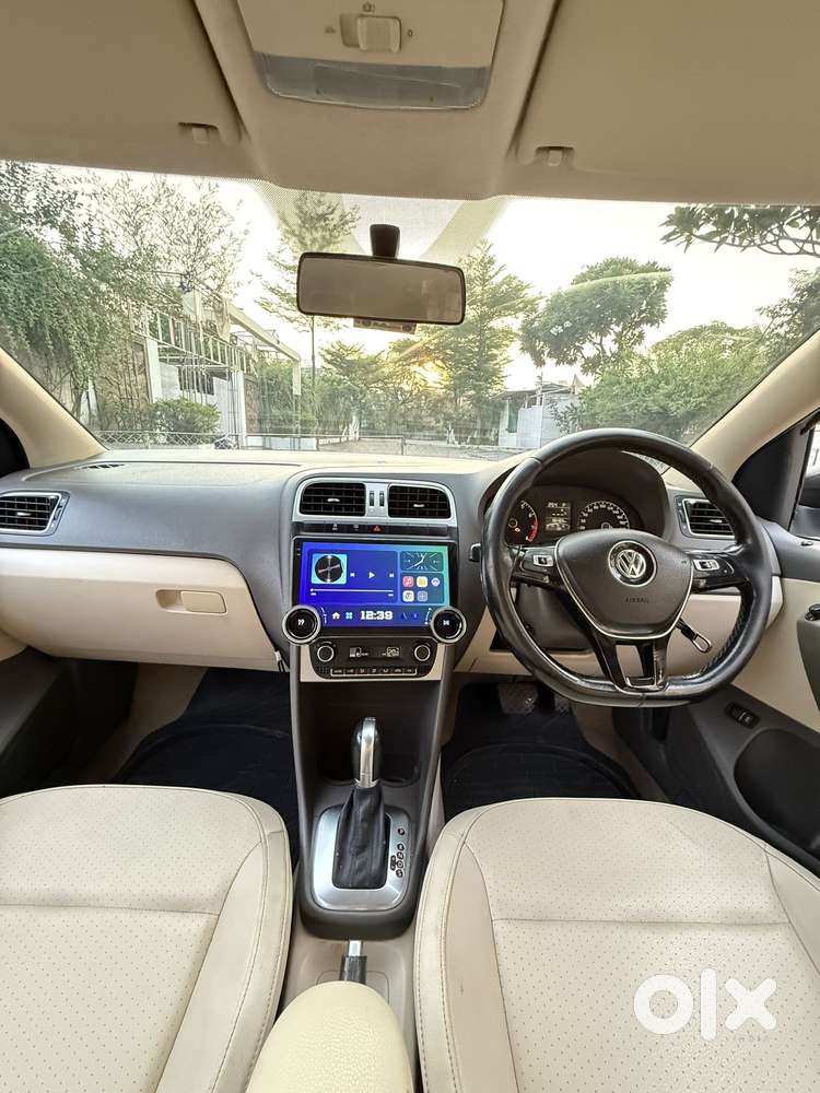 Volkswagen Vento 1.2 Tsi Highline Plus At, 2014, Petrol