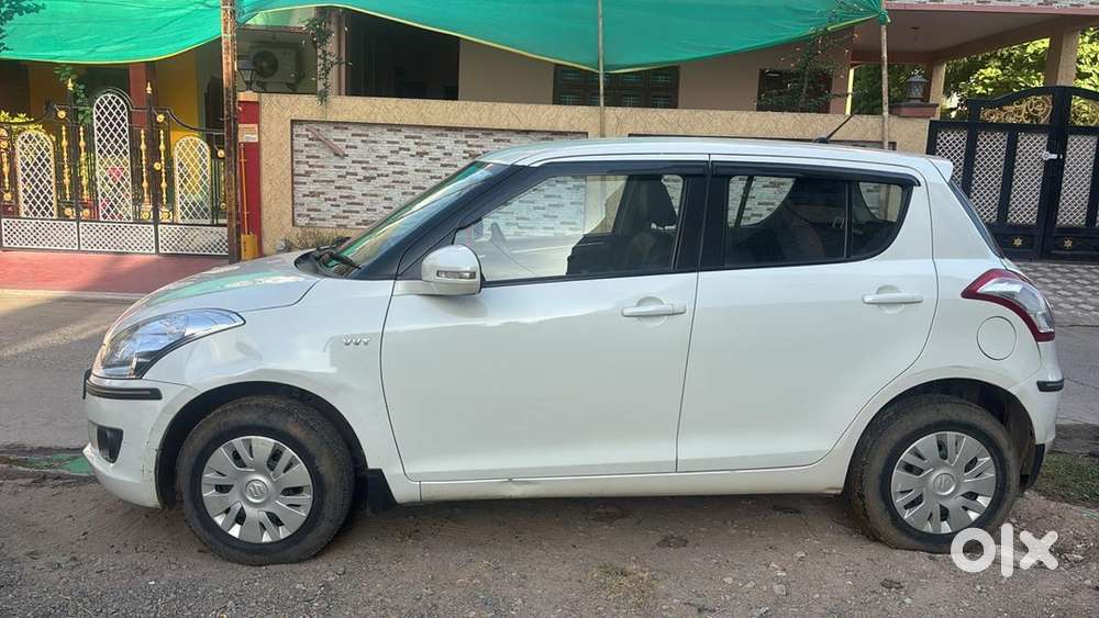 Swift 1.2 Vxi 2014 Model