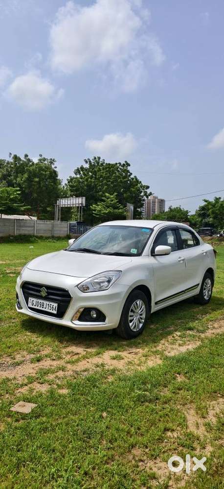 Maruti Suzuki Dzire 1.2 Vxi Amt, 2021, Petrol
