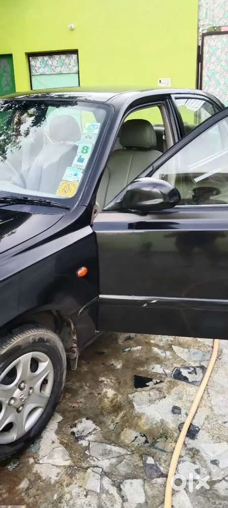 Hyundai Accent Hatchback 2006 Lpg 52000 Km Driven