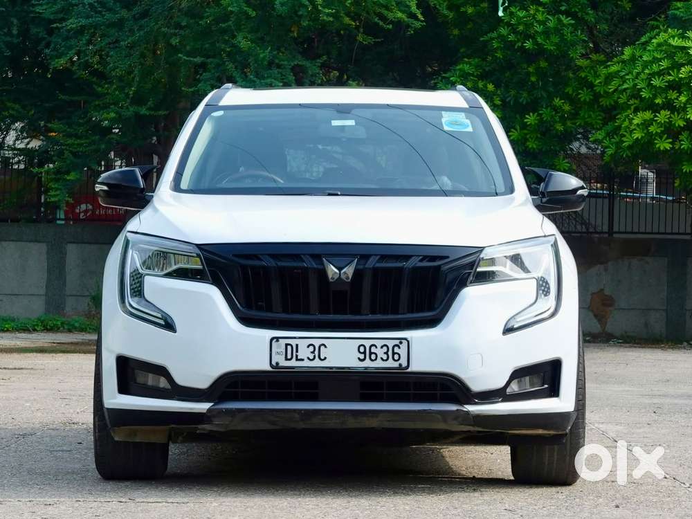 Mahindra Xuv700 2.0 Ax 5 Petrol Mt 7 Str, 2024, Petrol