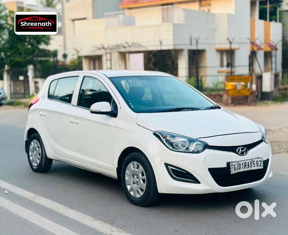Hyundai I20 Magna Optional 1.2, 2013, Petrol